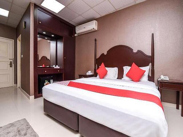 Al Hashemi Hotel By OYO Rooms