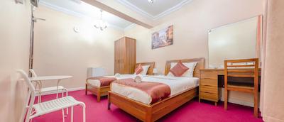 الکارناک هتل