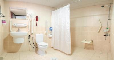 الکارناک هتل