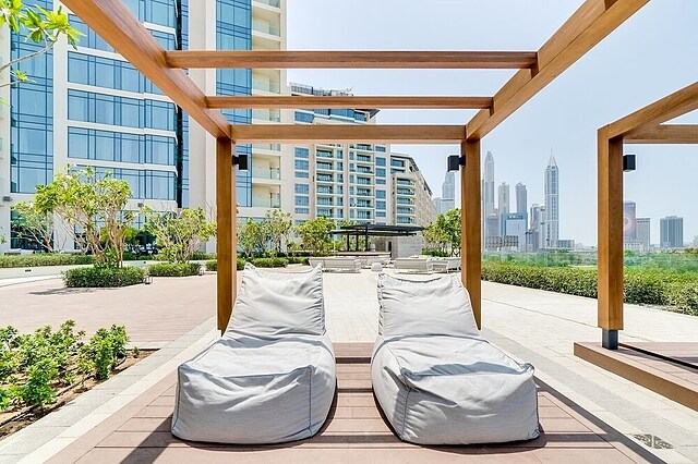 Vida Residences Emirates Hills