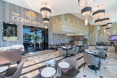 د کانفوریم هتل وان