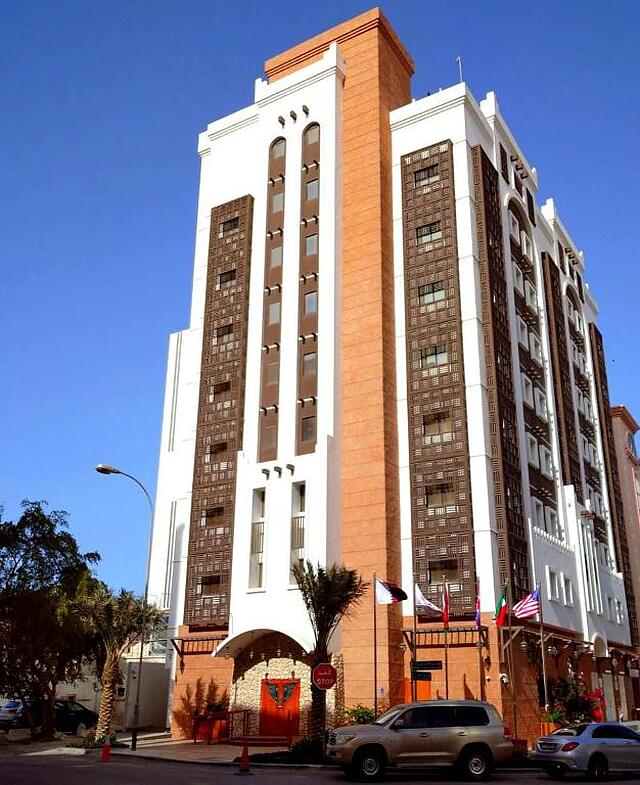 ال لیوان سویتز راودت ال خلیل
