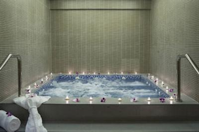 رامادا ابوظبی کورنیش