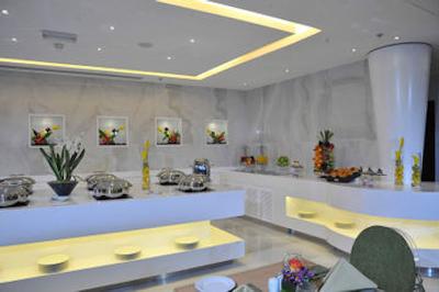 رامادا ابوظبی کورنیش