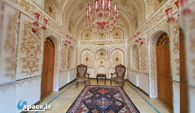 اقامتگاه سنتی گل آرا