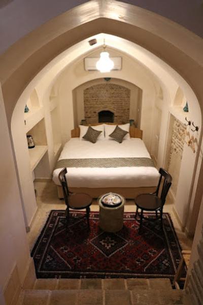 اقامتگا‌ه سنتی بوتیک سرای قجر کاشان