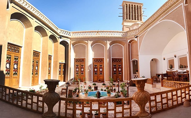 اقامتگاه سنتی گیتی یزد