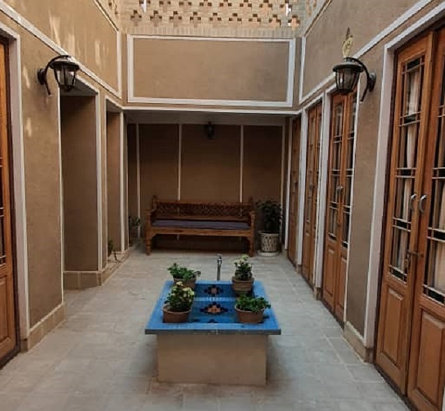 اقامتگاه سنتی گیتی یزد