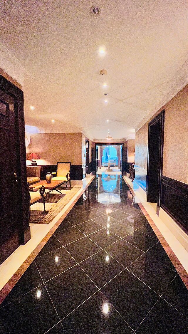 د بریستول هتل