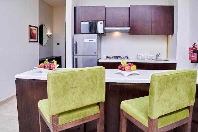 کارلتون دبی کریک هتل