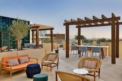 ان اچ کالکشن دبی د پالم