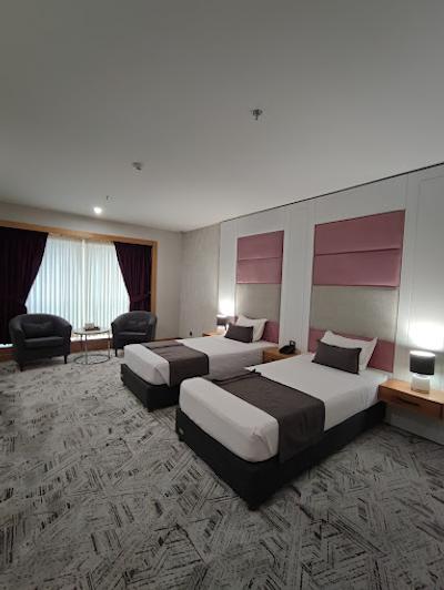 هتل خورشید هشتم مشهد