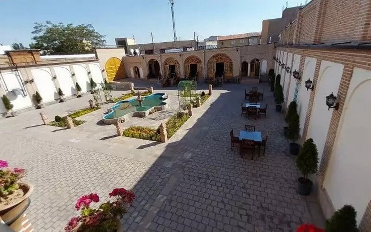 عمارت میرزا مهدی فراش باشی ( سرخه ای )