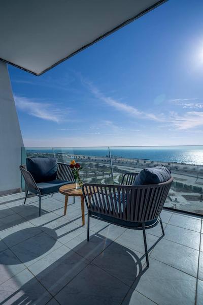 هتل آریا باستان کیش