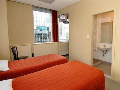 بیس بک پکرز اوکلند سنترال