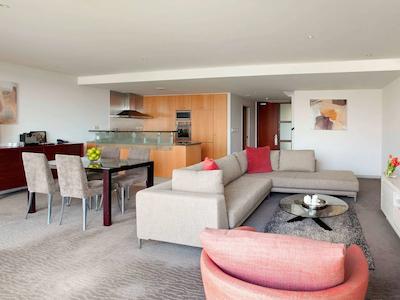 پولمن اوکلند