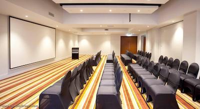 پولمن اوکلند