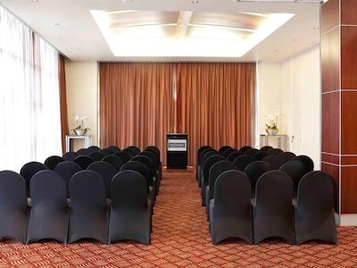 پولمن اوکلند