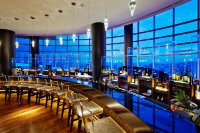 هیلتون باکو