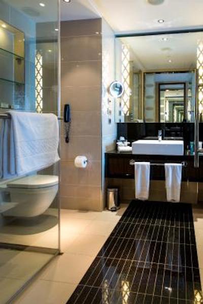 هیلتون باکو