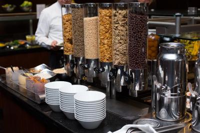 هیلتون باکو