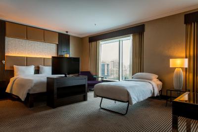 هیلتون باکو