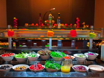 هیلتون باکو