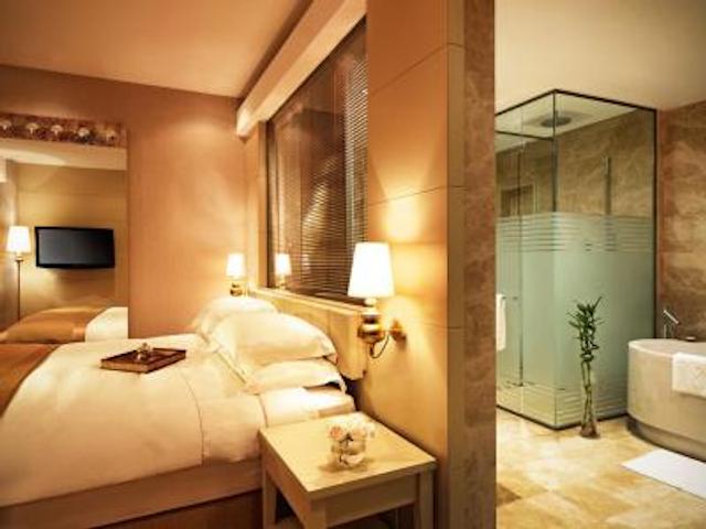 بیلگاه بیچ هتل