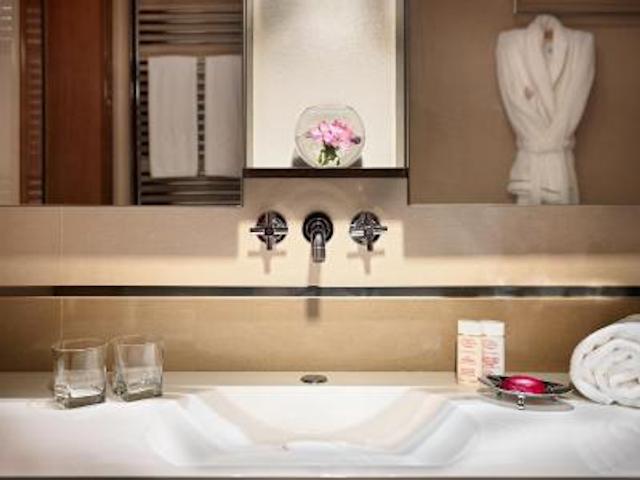 بیلگاه بیچ هتل