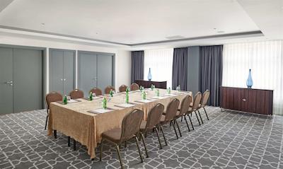 حیات ریجنسی باکو