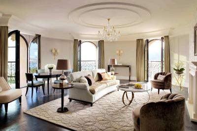 فور سیزن هتل باکو