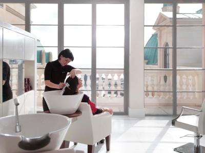 فور سیزن هتل باکو