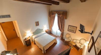 ماچیاولی پالاس