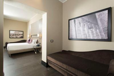 رم لایف هتل