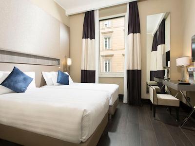 رم لایف هتل