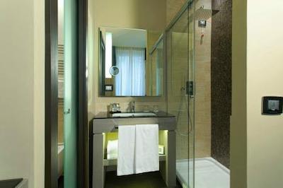 رم لایف هتل