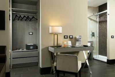 رم لایف هتل