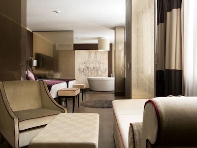 رم لایف هتل