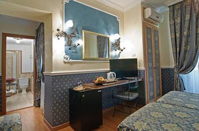 رزیدنزا انتیکا