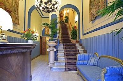 رزیدنزا انتیکا