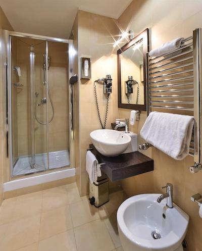 بست وسترن سینموزیک