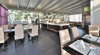 بست وسترن سینموزیک