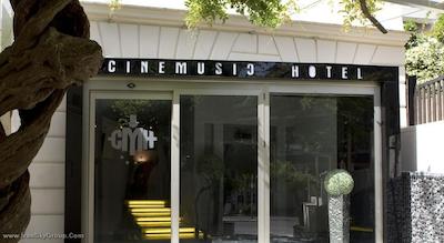 بست وسترن سینموزیک