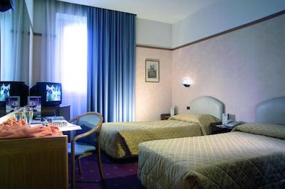 بست وسترن پرمیر رویال سانتینا