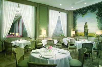 بست وسترن پرمیر رویال سانتینا