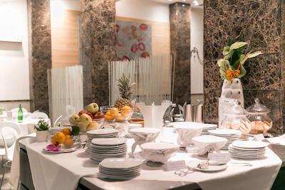 بست وسترن پرمیر رویال سانتینا