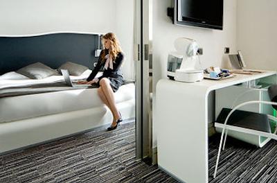 بست وسترن پرمیر رویال سانتینا