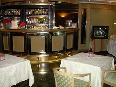 بست وسترن پرمیر رویال سانتینا