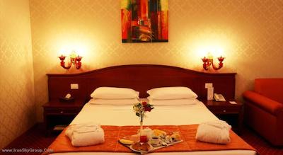 اوگوستا لوسیلا پالاس