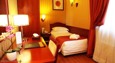 اوگوستا لوسیلا پالاس